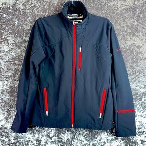 WOMEN Nike sphere jacket